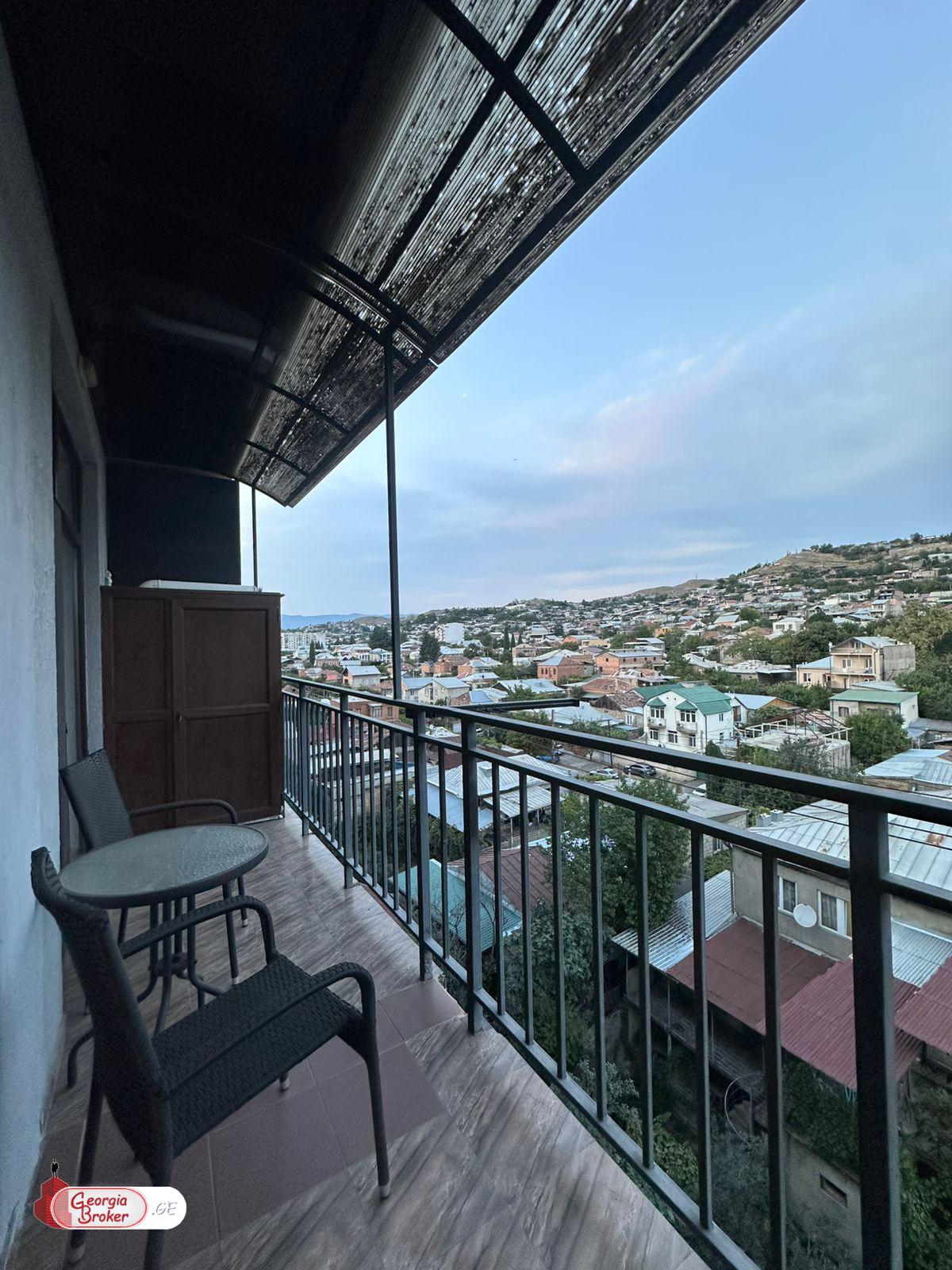 nearly repaired 3-room apartment for sale